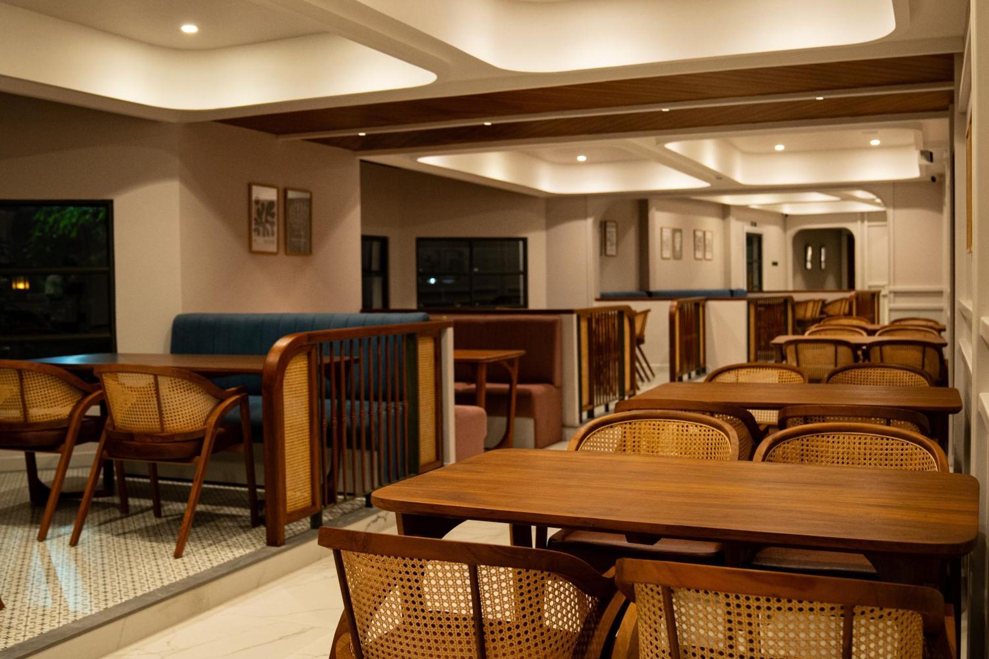 Hotel Benhur Kochi Eksteriør billede