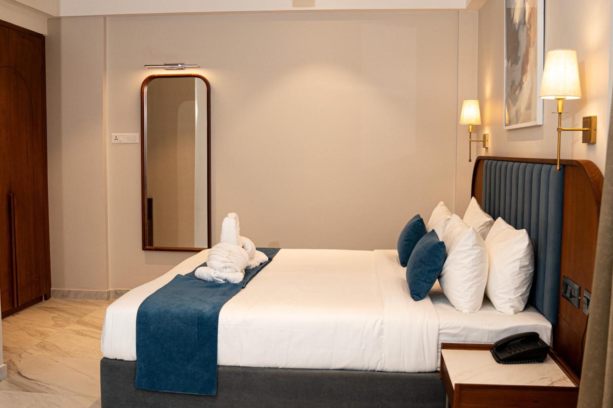 Hotel Benhur Kochi Eksteriør billede